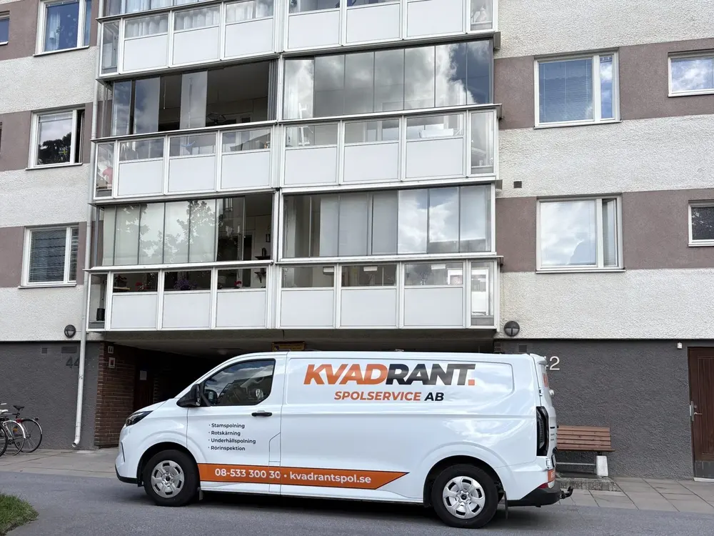 Stamspolning och underhåll för bostadsrättsförening